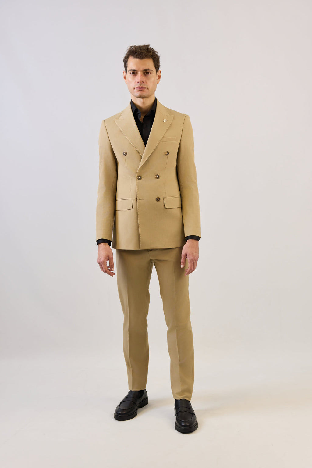 Costume Crème Sablon